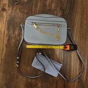 LIKE NEW blue michael kors cross body